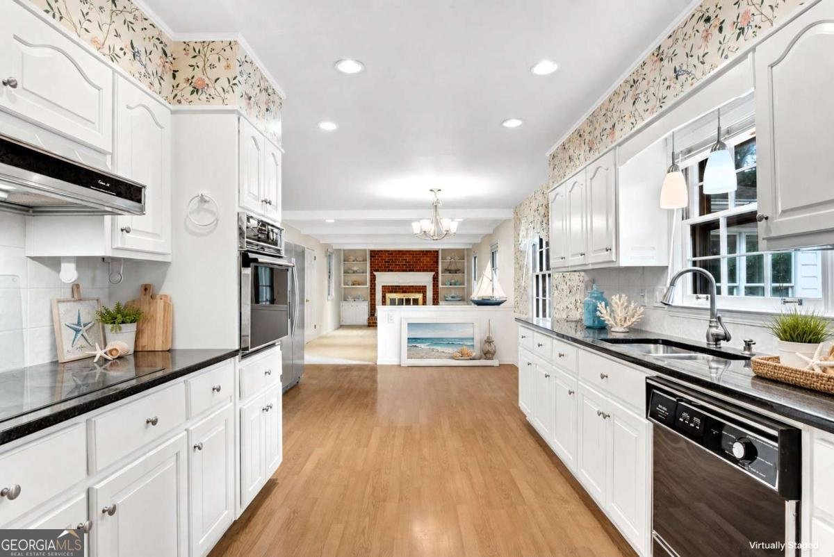 4589 Holliston Road Dunwoody - Photo 19