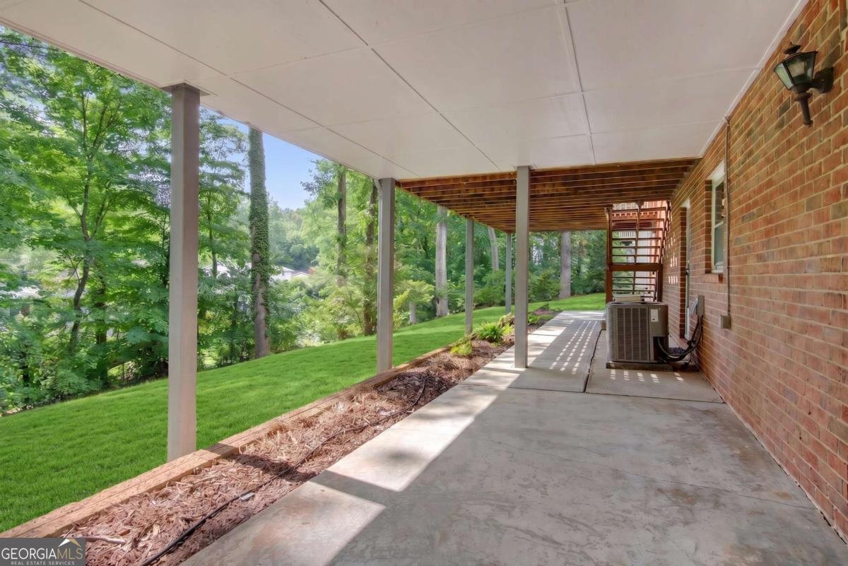 4589 Holliston Road Dunwoody - Photo 41