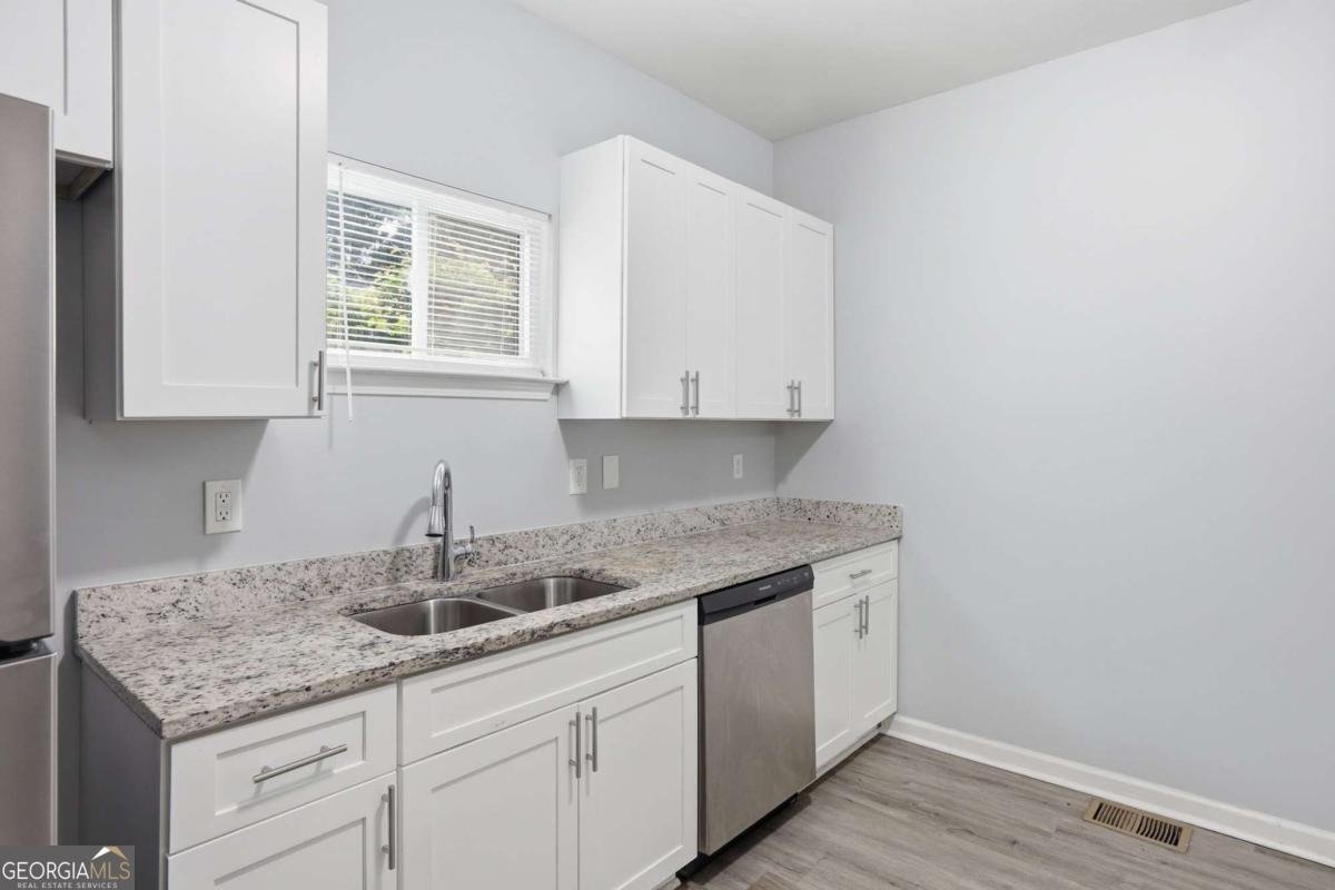 820 Magna Carta Drive Atlanta - Photo 10