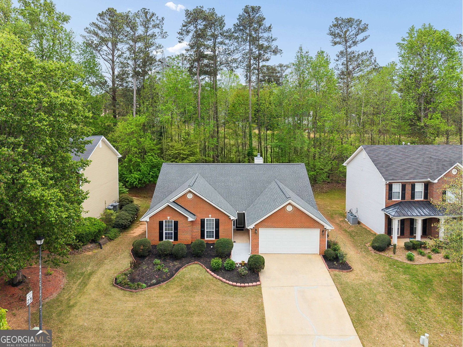 1316 Mandalay Court Lilburn - Photo 27
