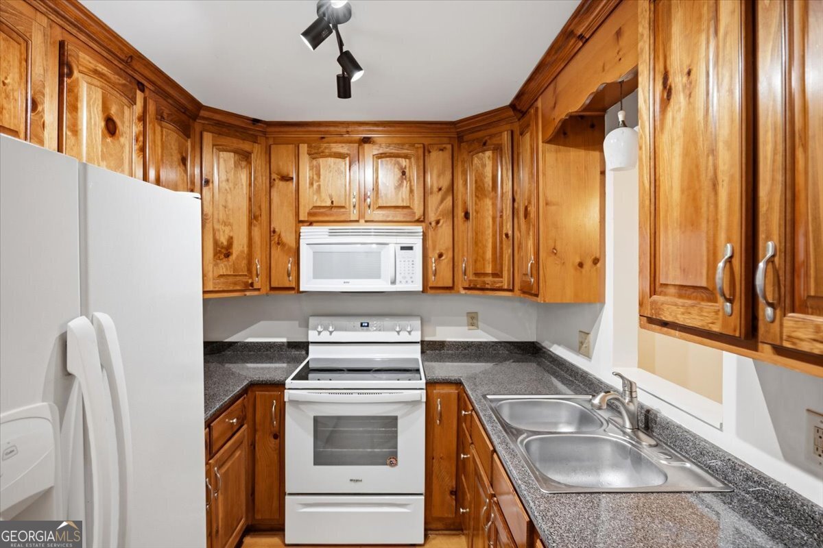 162 Windermere Circle Macon - Photo 11