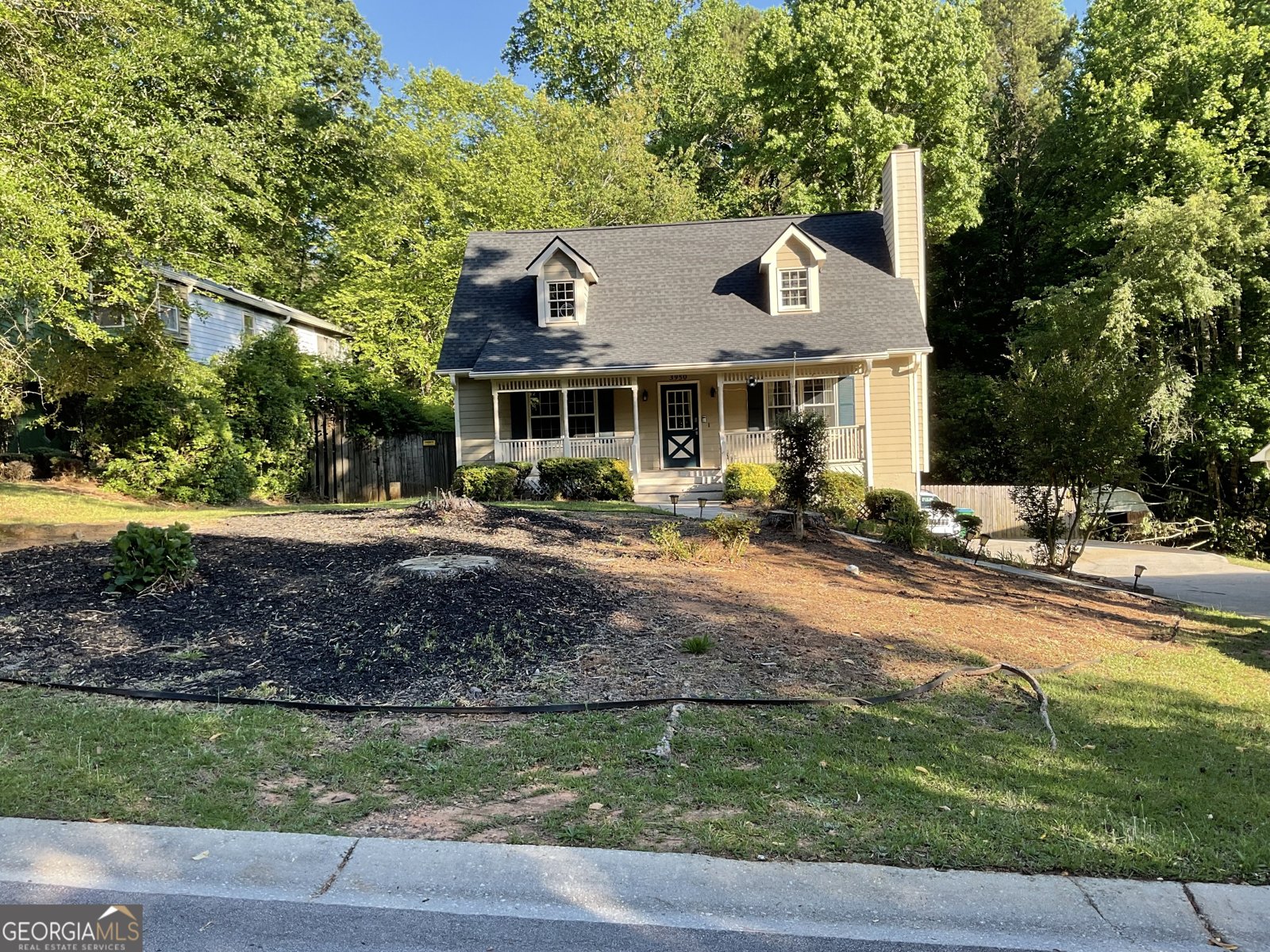 3950 Rocmar Dr Snellville - main photo