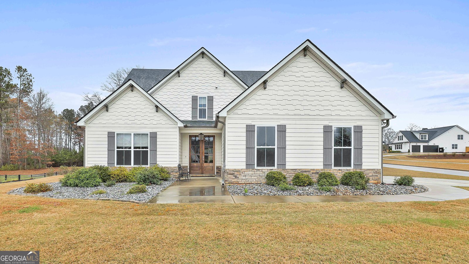 153 Cove Drive Newnan - main photo