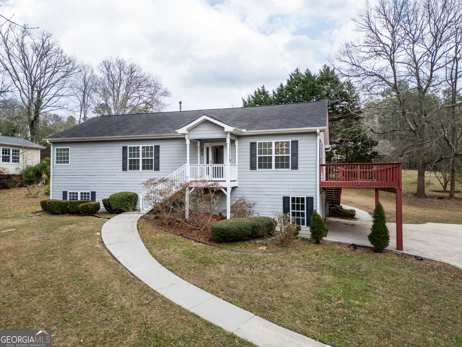 1766 Laurel Ridge Drive Conyers - main photo