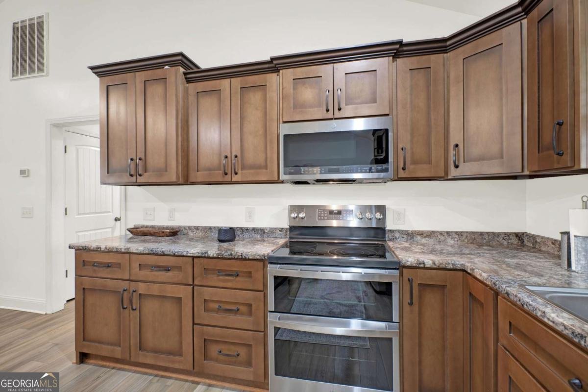 210 Madison Drive Calhoun - Photo 16