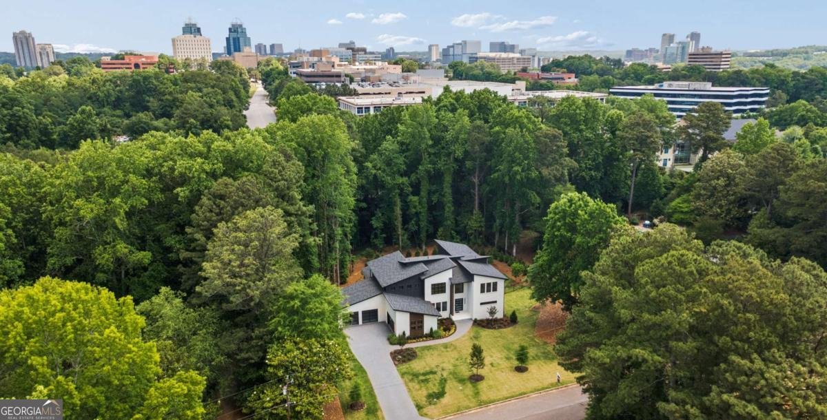 1000 Clementstone NE Drive Sandy Springs - main photo