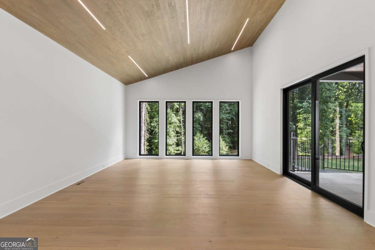 1000 Clementstone NE Drive Sandy Springs - Photo 23