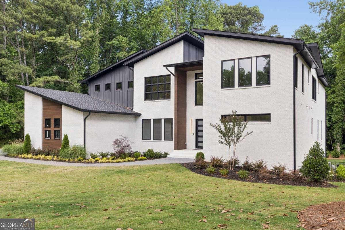 1000 Clementstone NE Drive Sandy Springs - Photo 6