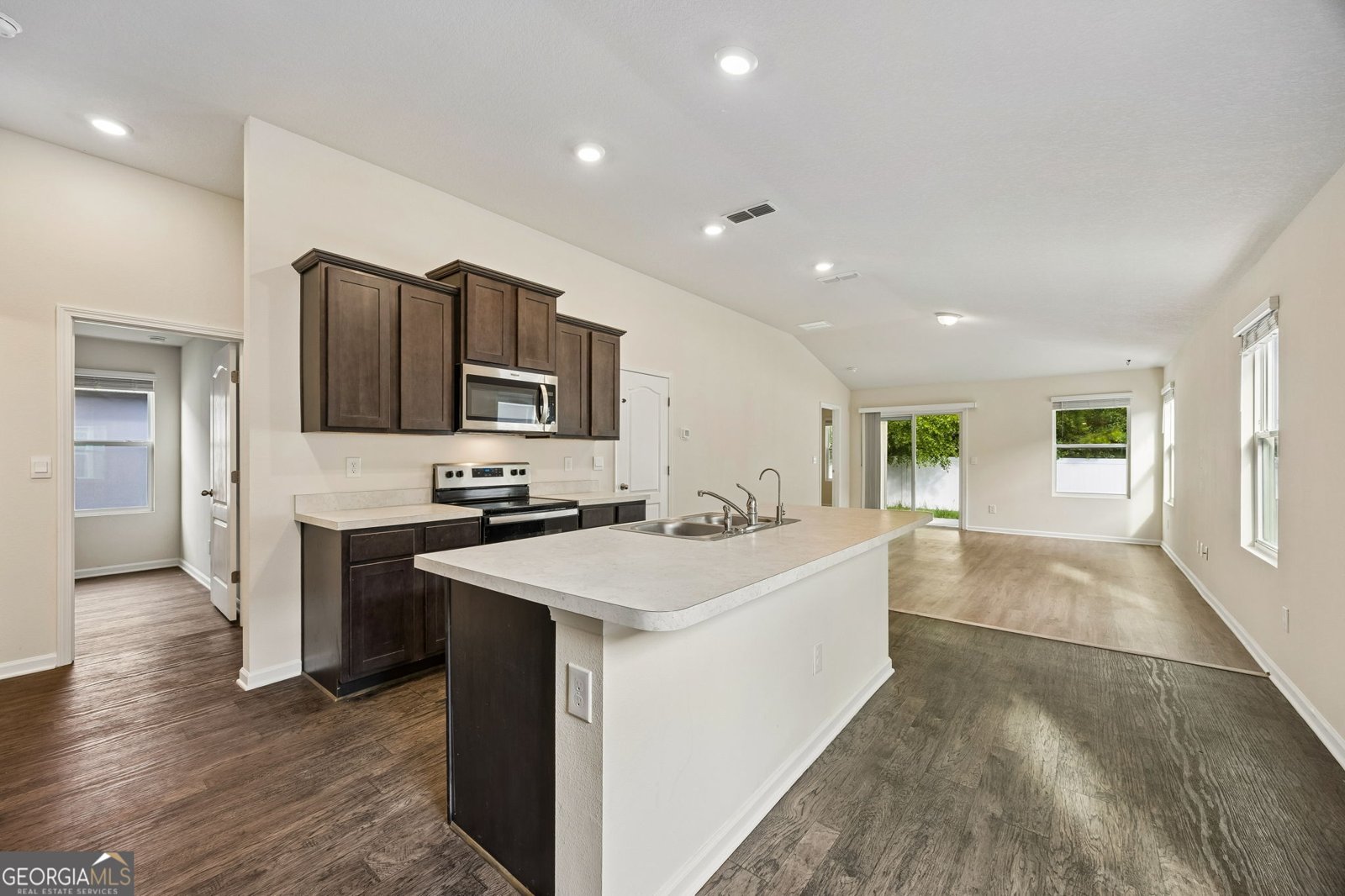 156 Ashwood Circle St. Marys - Photo 11