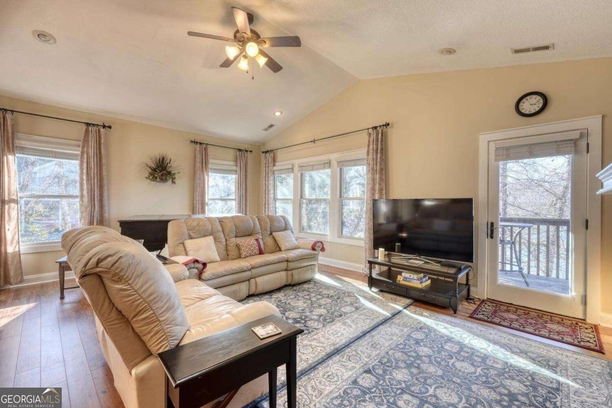 1405 Lakeside Road Hiawassee - Photo 11