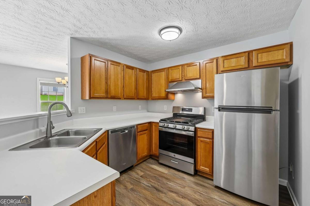 4653 Grand Central Parkway Decatur - Photo 7