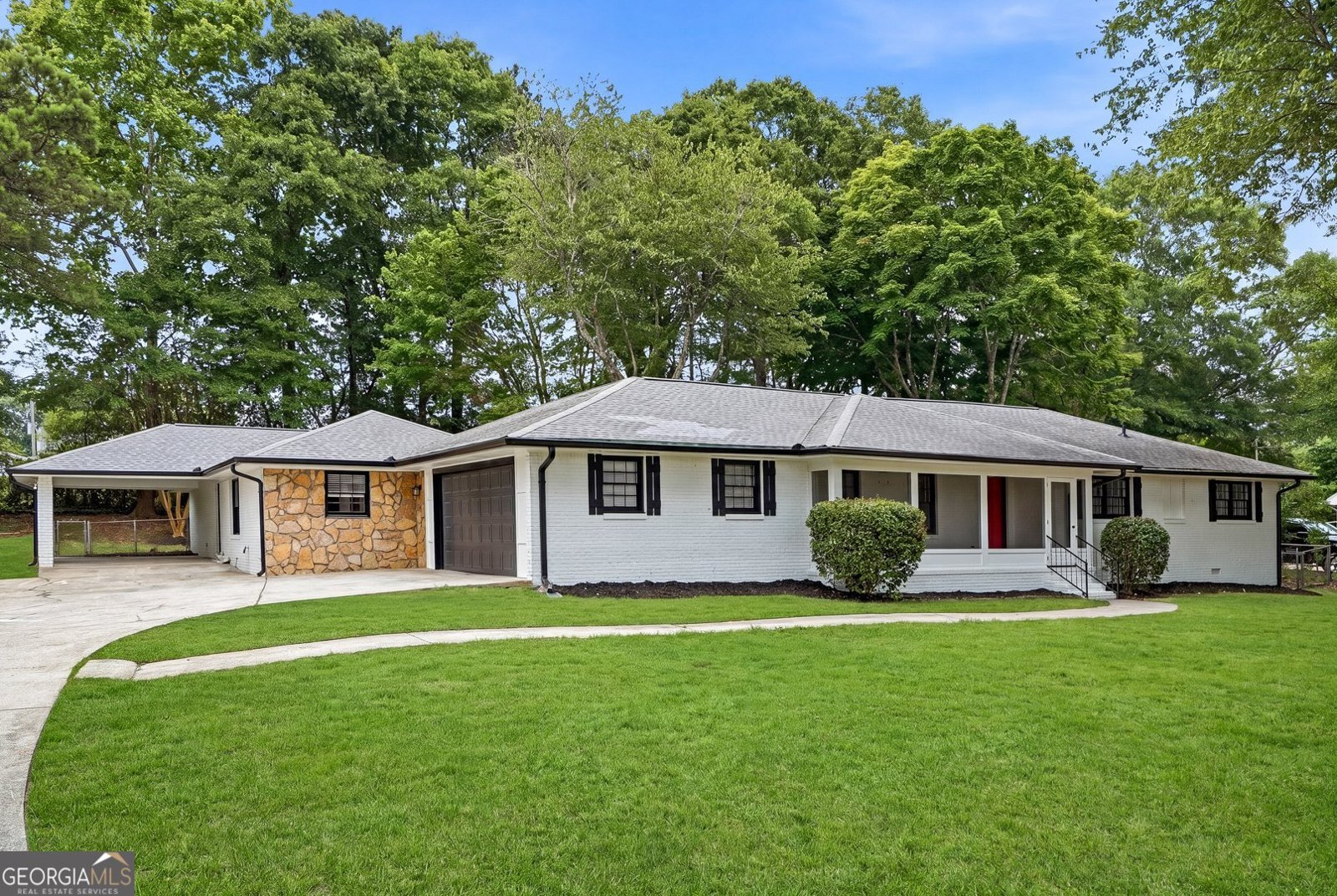 2738 Odum Street Snellville - main photo