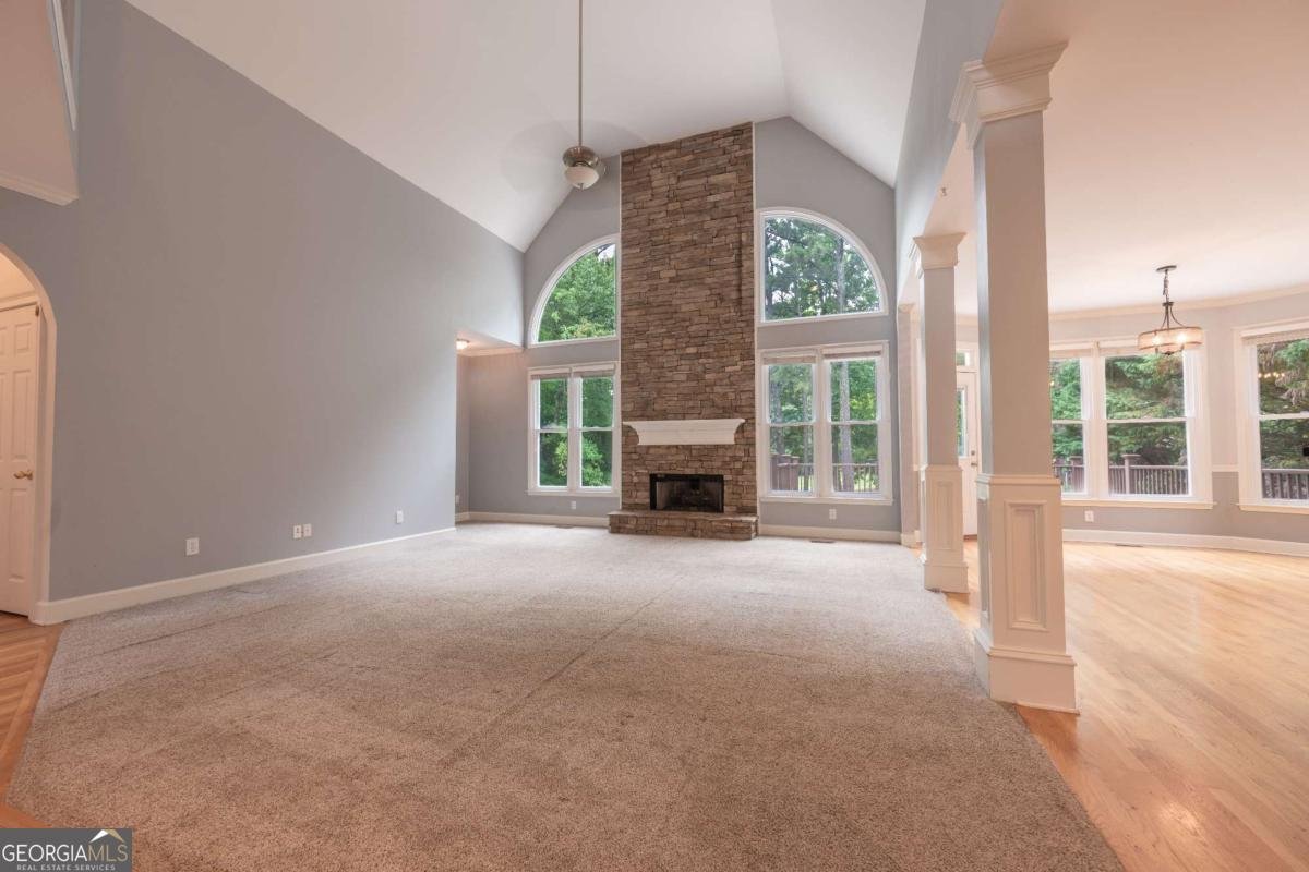 1073 Towne Lake Hills Woodstock - Photo 10