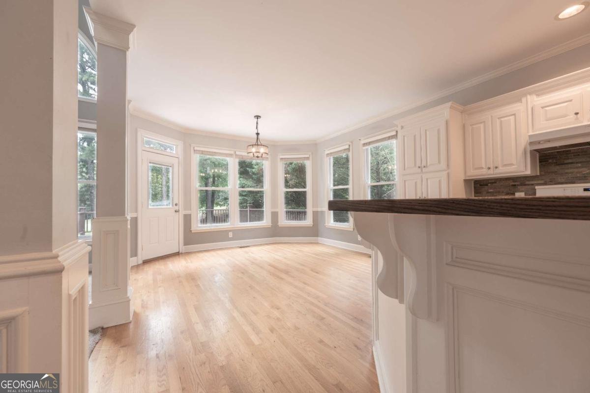 1073 Towne Lake Hills Woodstock - Photo 13