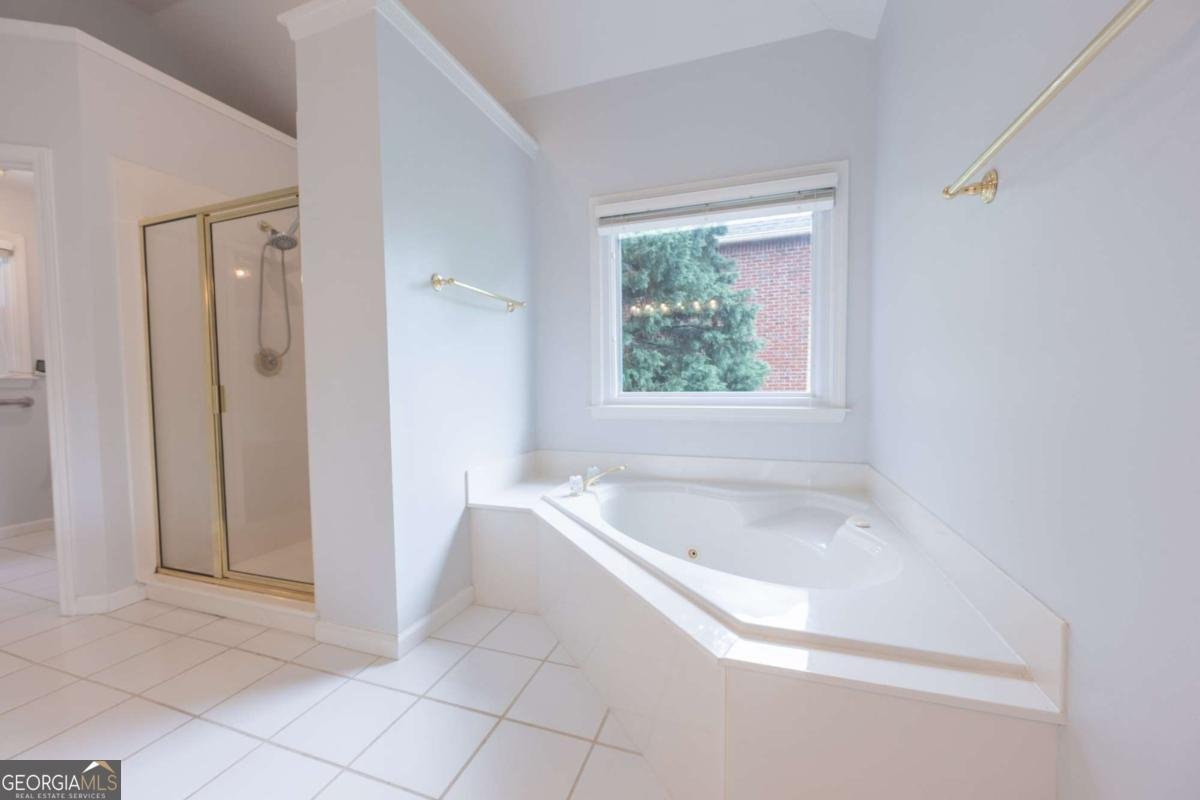 1073 Towne Lake Hills Woodstock - Photo 25