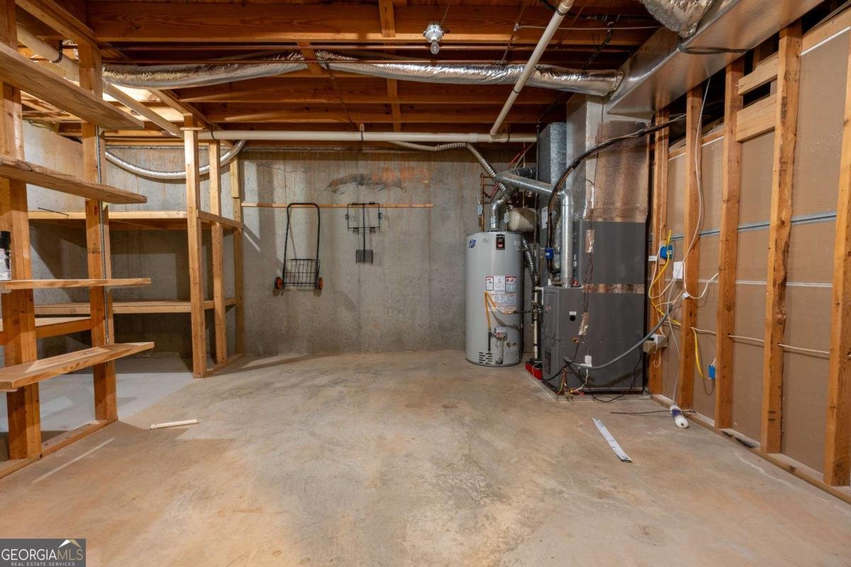1073 Towne Lake Hills Woodstock - Photo 41