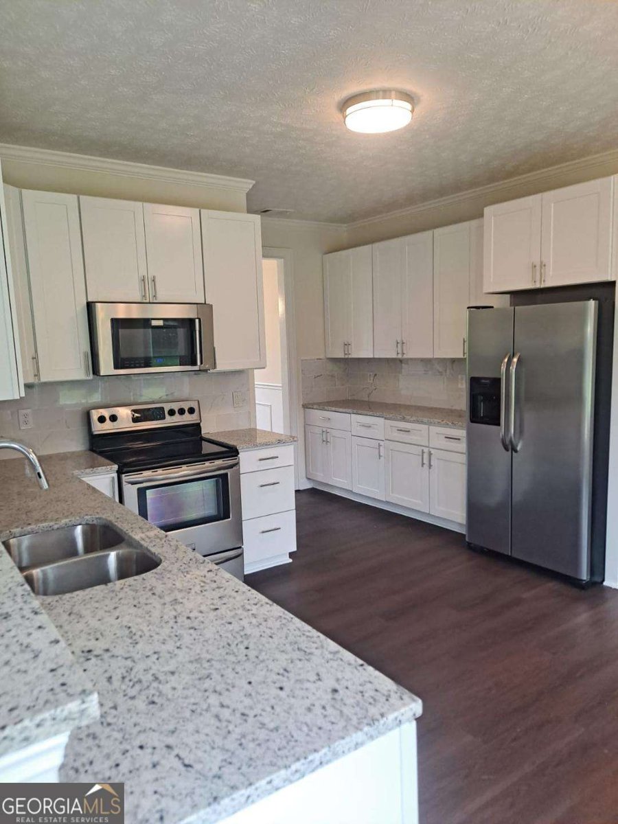 965 trotters farm Road Fairburn - Photo 10