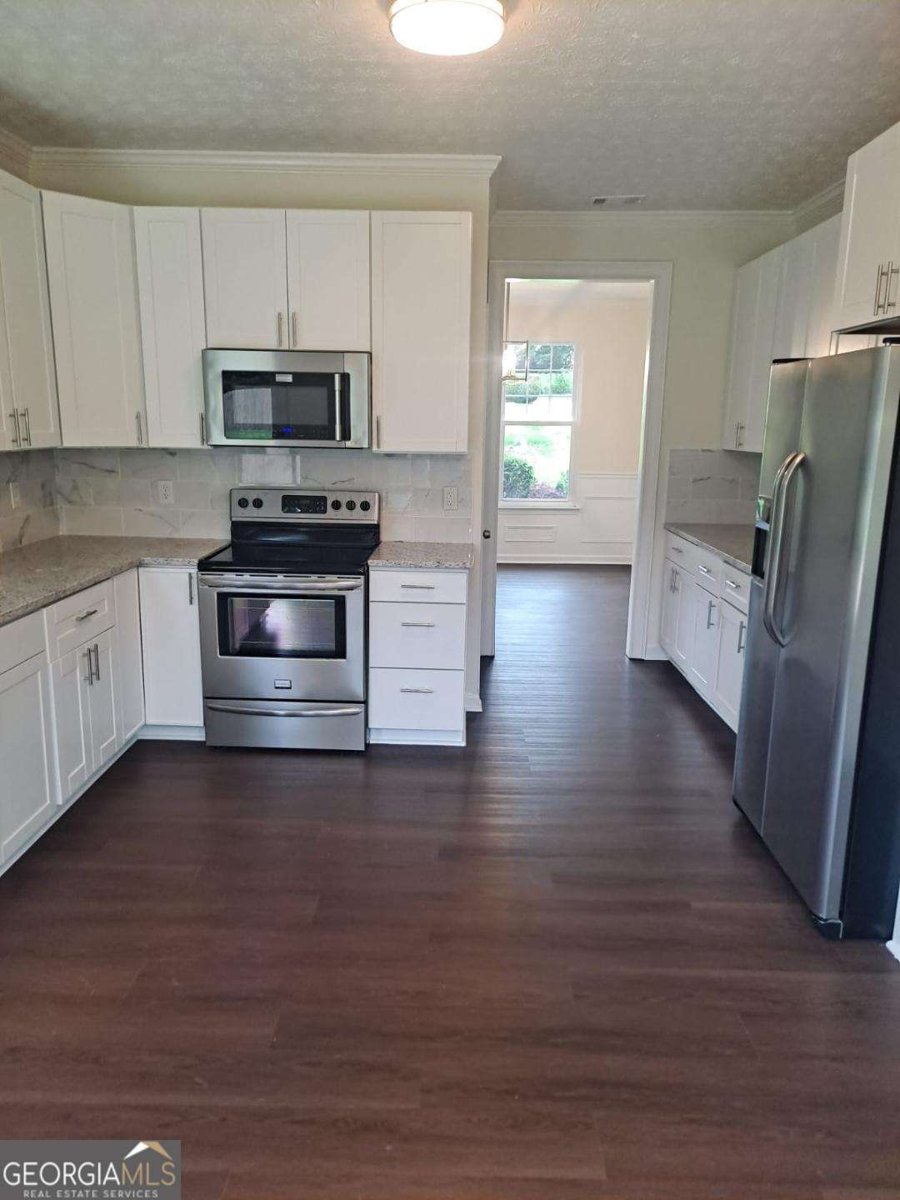 965 trotters farm Road Fairburn - Photo 11