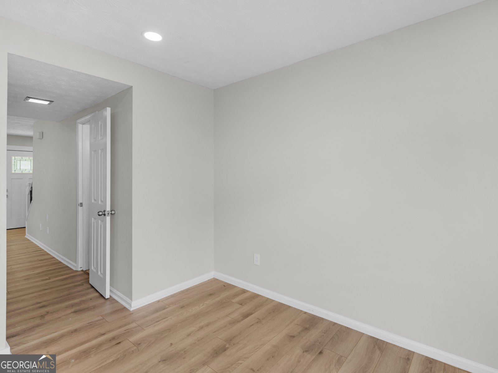 138 Hudson Bridge Court Stockbridge - Photo 11