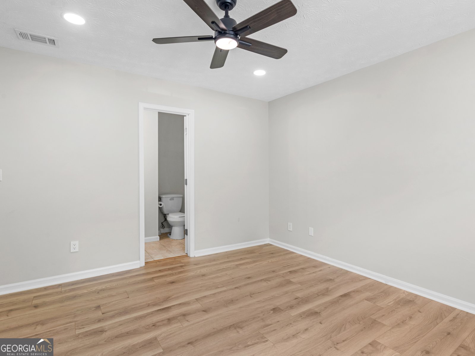 138 Hudson Bridge Court Stockbridge - Photo 24