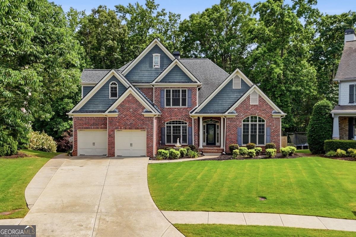 715 Crescent Circle Canton - main photo
