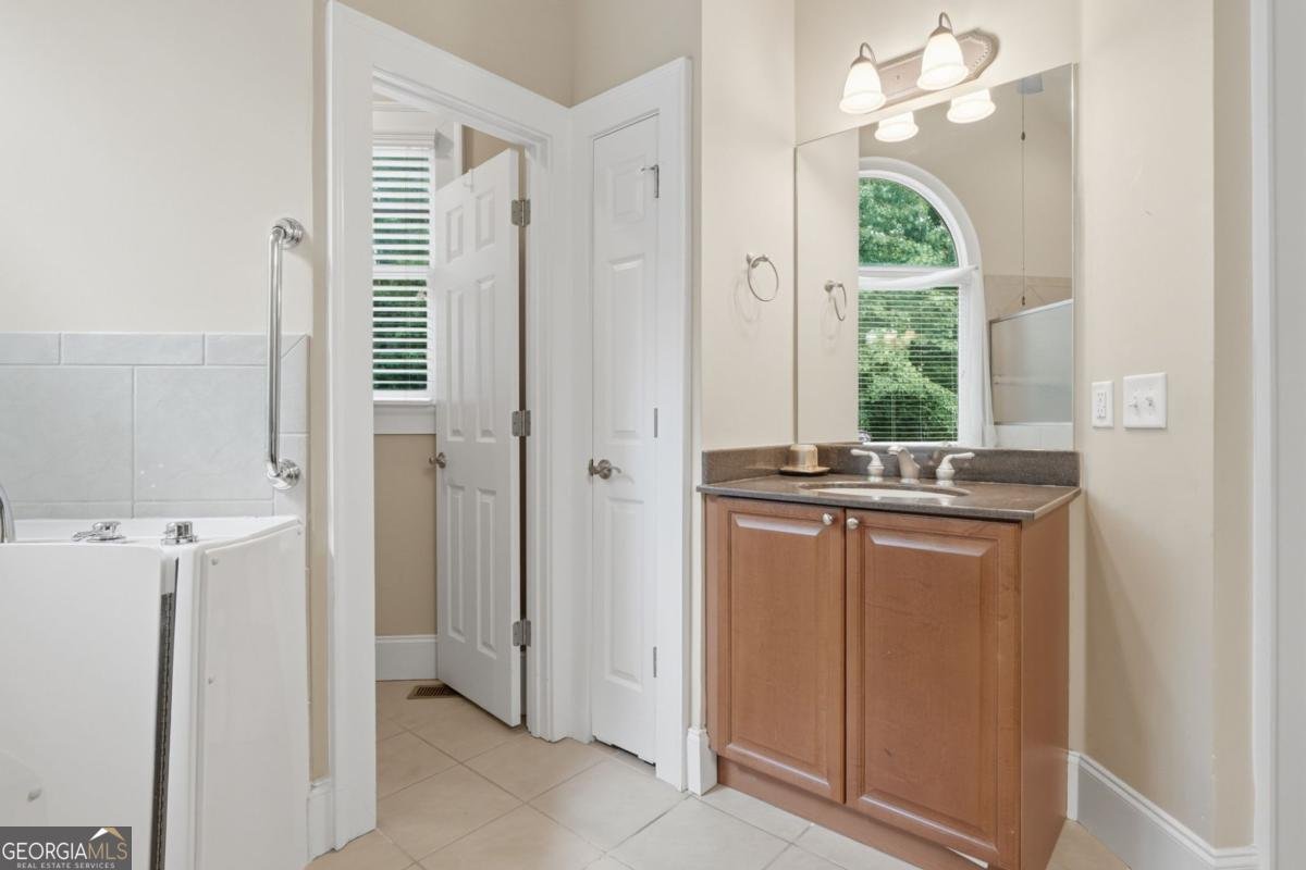 715 Crescent Circle Canton - Photo 29