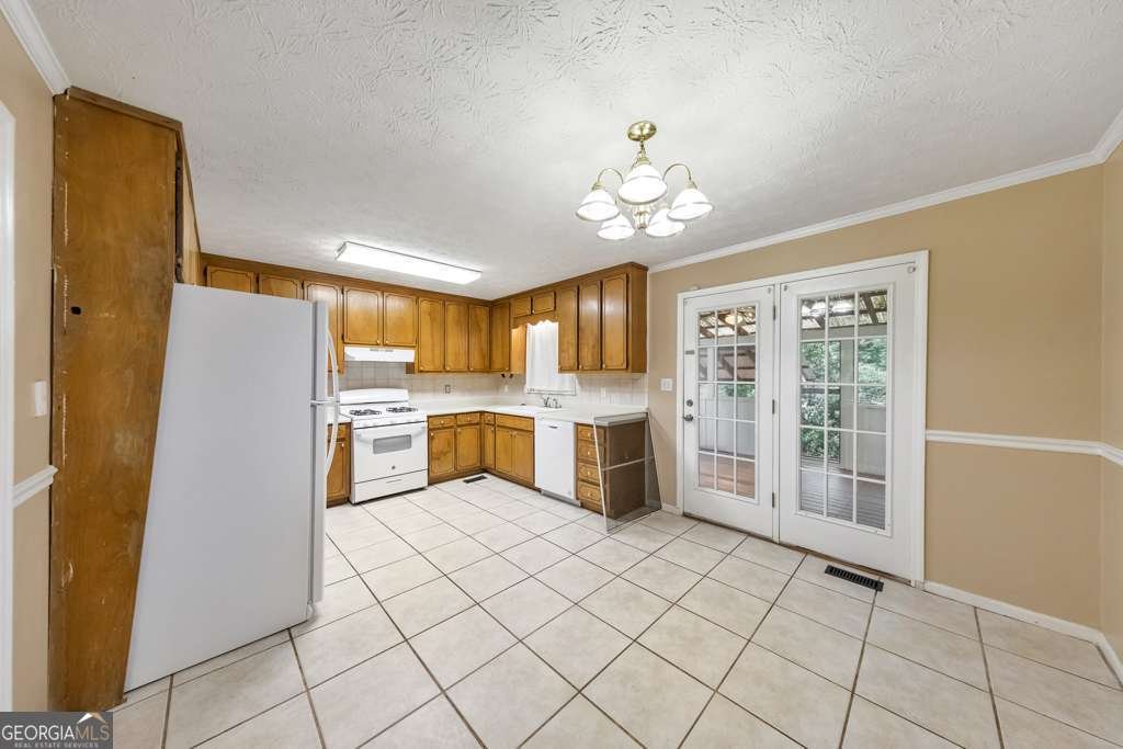 2648 Foxglove Drive Marietta - Photo 15