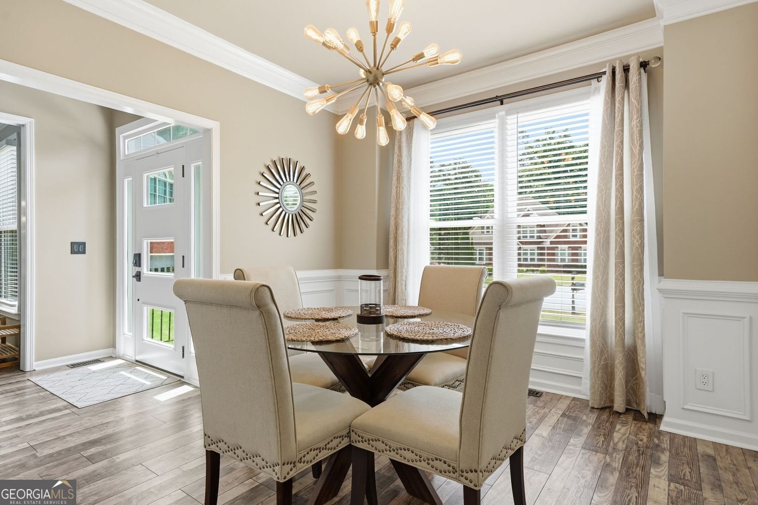 5437 Blue Cedar Drive Sugar Hill - Photo 11