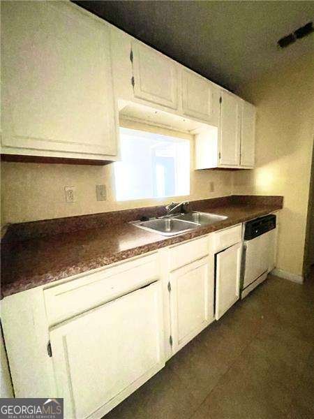 635 Windchase Lane Stone Mountain - Photo 11