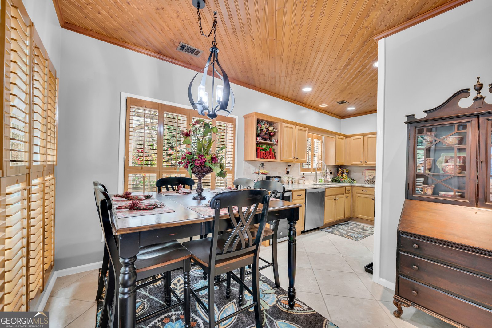5724 Newberry Point Drive Flowery Branch - Photo 14