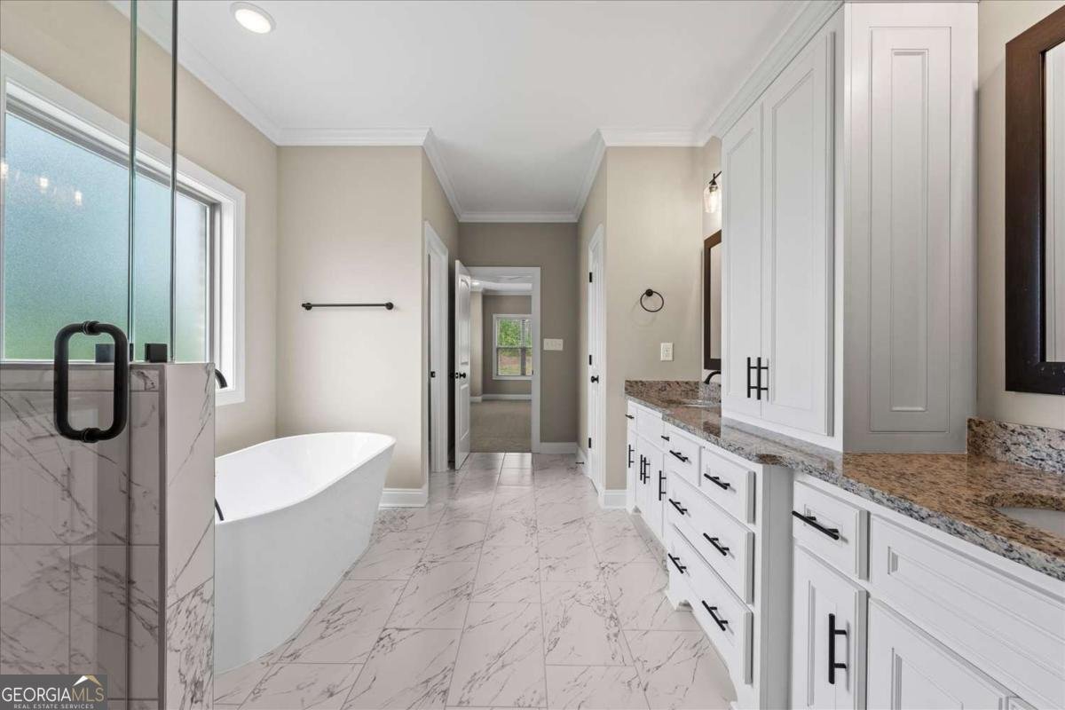 2670 Blazing Star Court Statham - Photo 11