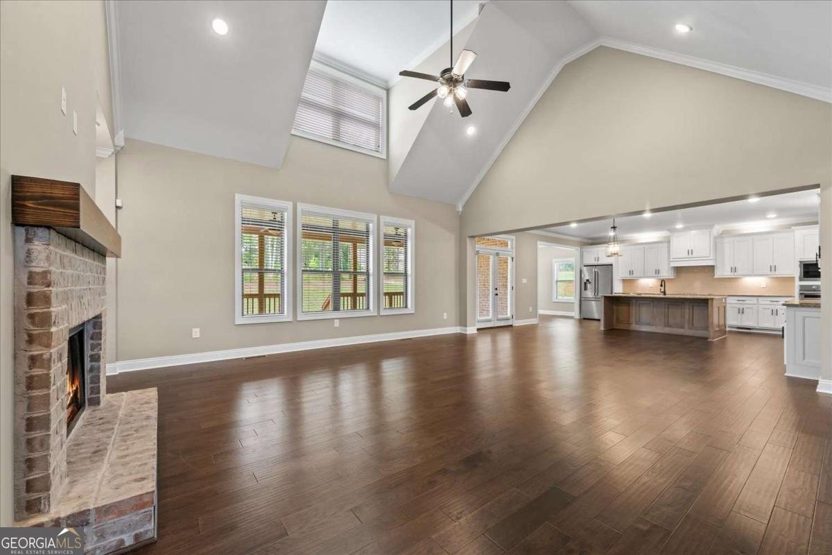 2670 Blazing Star Court Statham - Photo 15