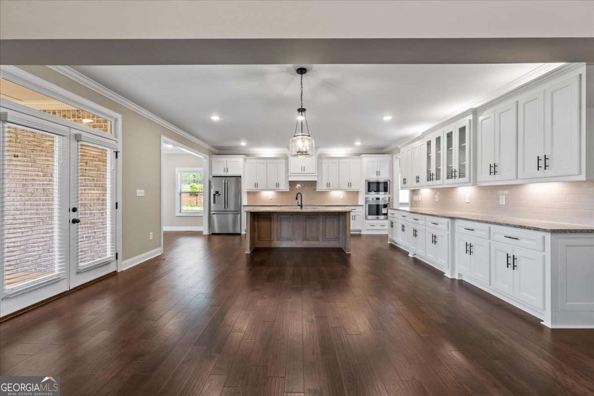 2670 Blazing Star Court Statham - Photo 20