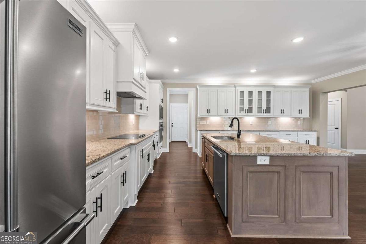 2670 Blazing Star Court Statham - Photo 23