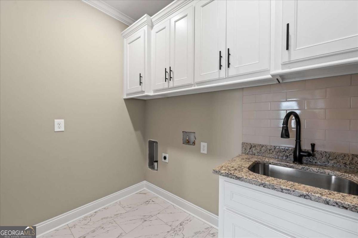 2670 Blazing Star Court Statham - Photo 27
