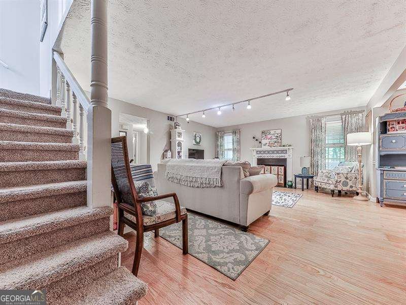 3960 Riverlook Parkway Marietta - Photo 9