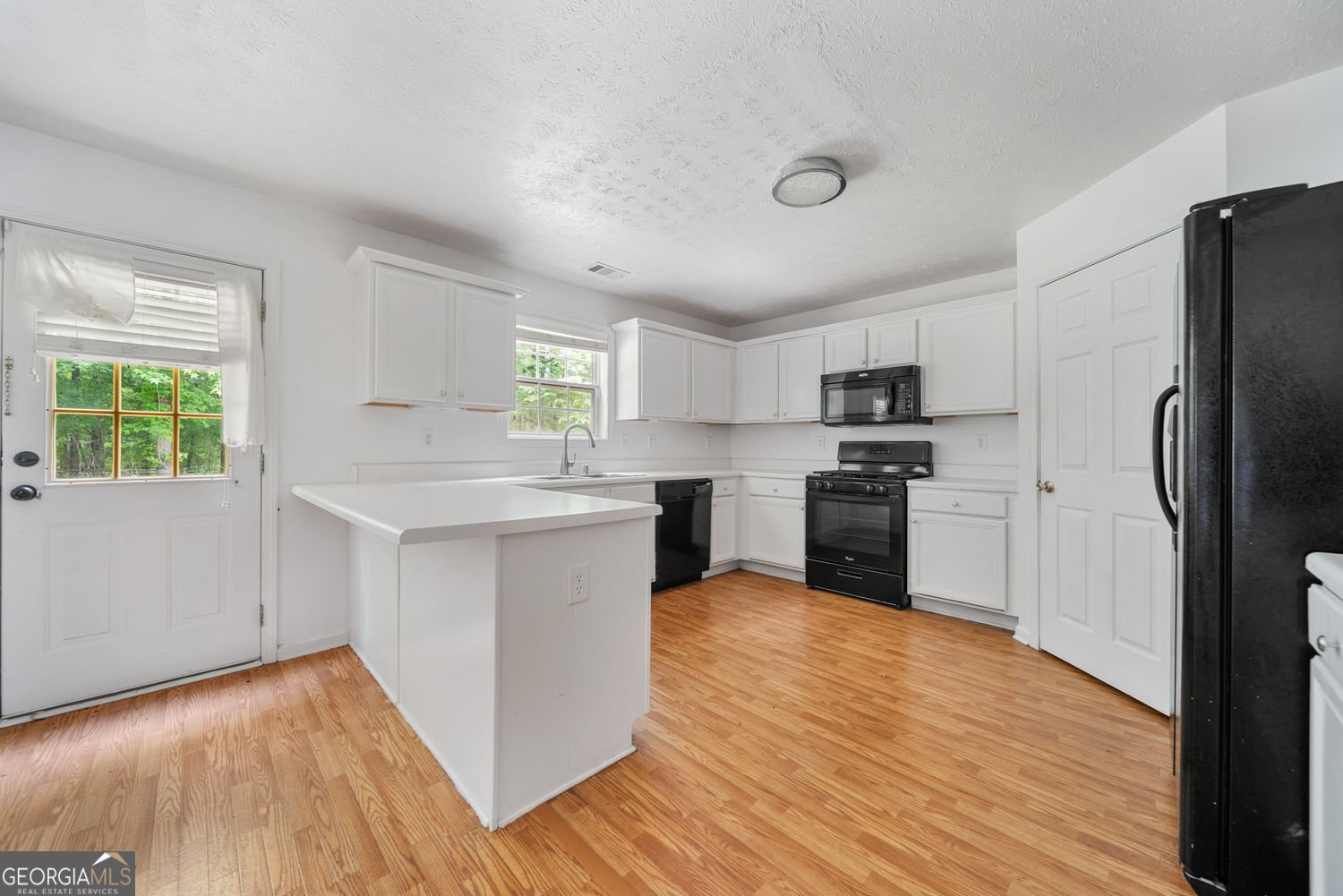 6906 Wynmeadow Drive Stone Mountain - Photo 18