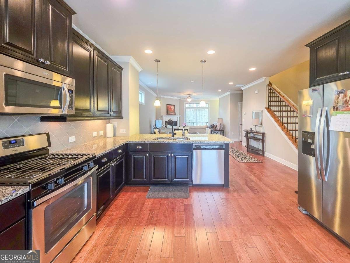 7910 Willoughby Court Alpharetta - Photo 8