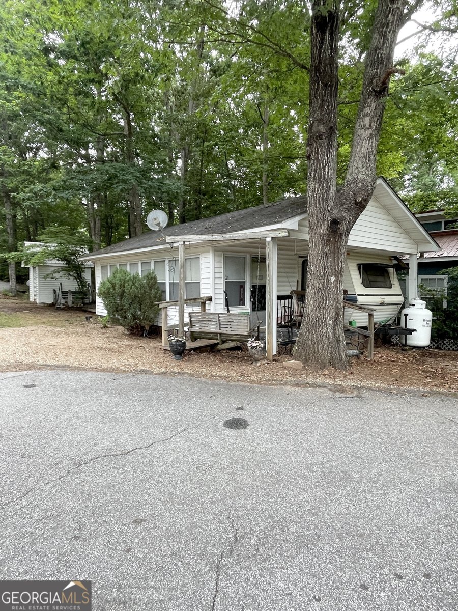 841 Mountain Shadows Drive Cleveland - main photo