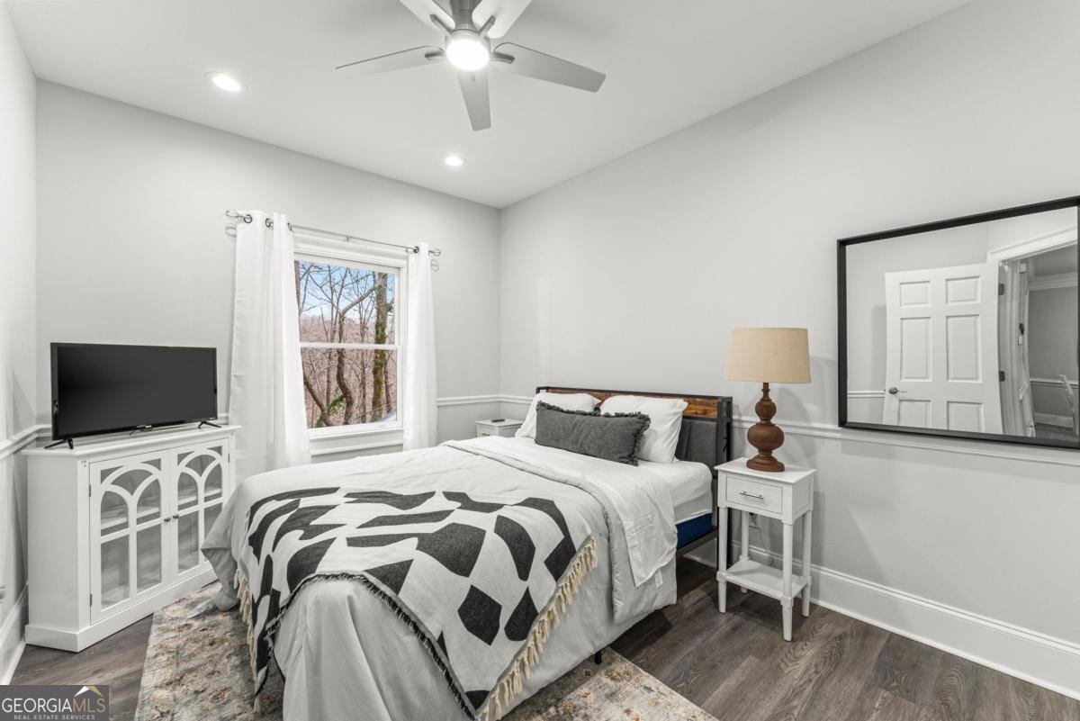3852 CLUBHOUSE DR Gainesville - Photo 17