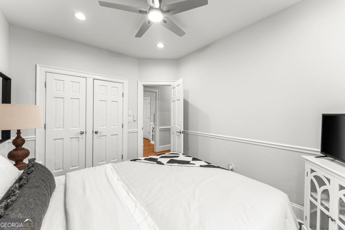 3852 CLUBHOUSE DR Gainesville - Photo 18