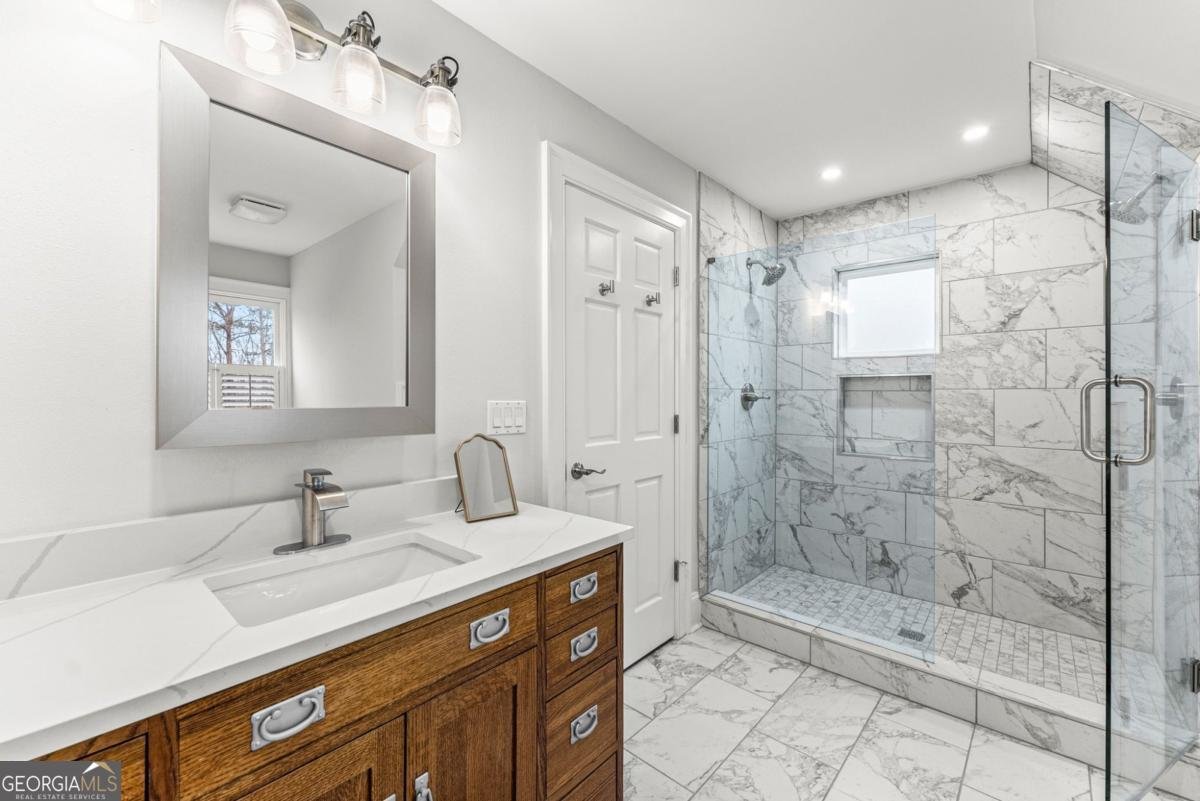 3852 CLUBHOUSE DR Gainesville - Photo 33