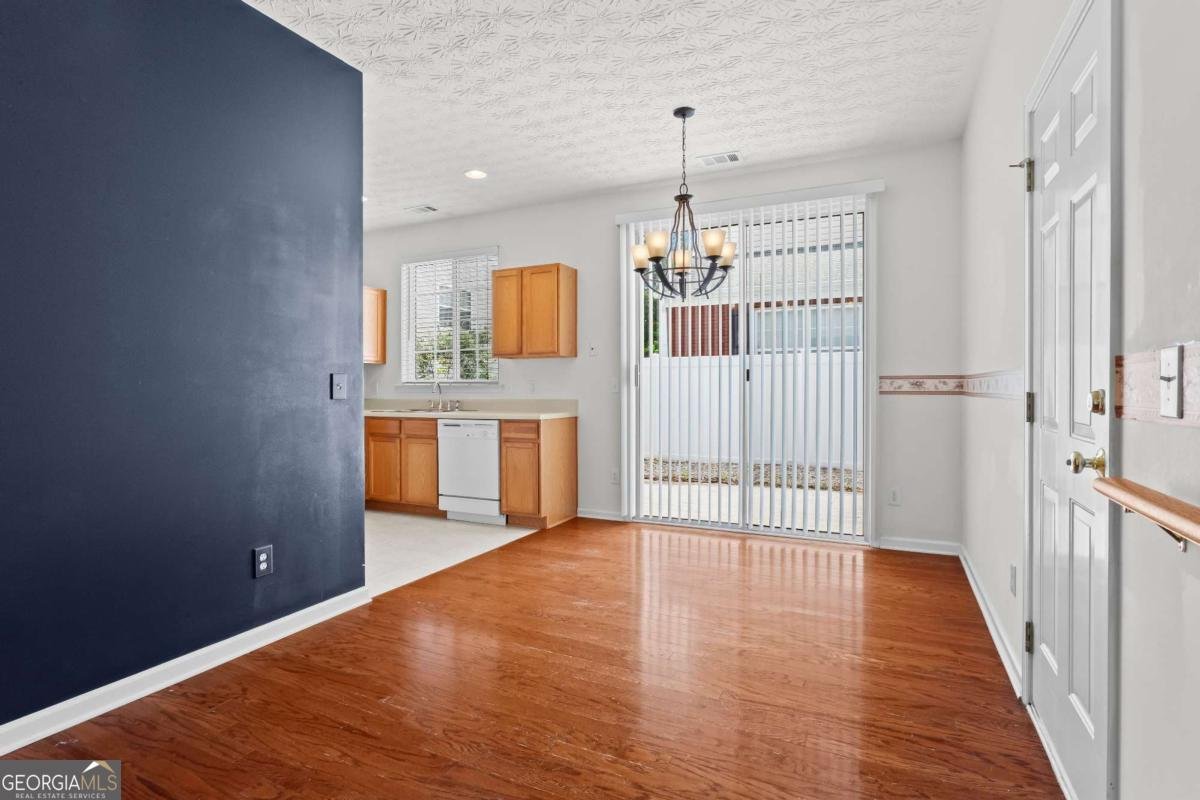 196 Swanee Lane Woodstock - Photo 12