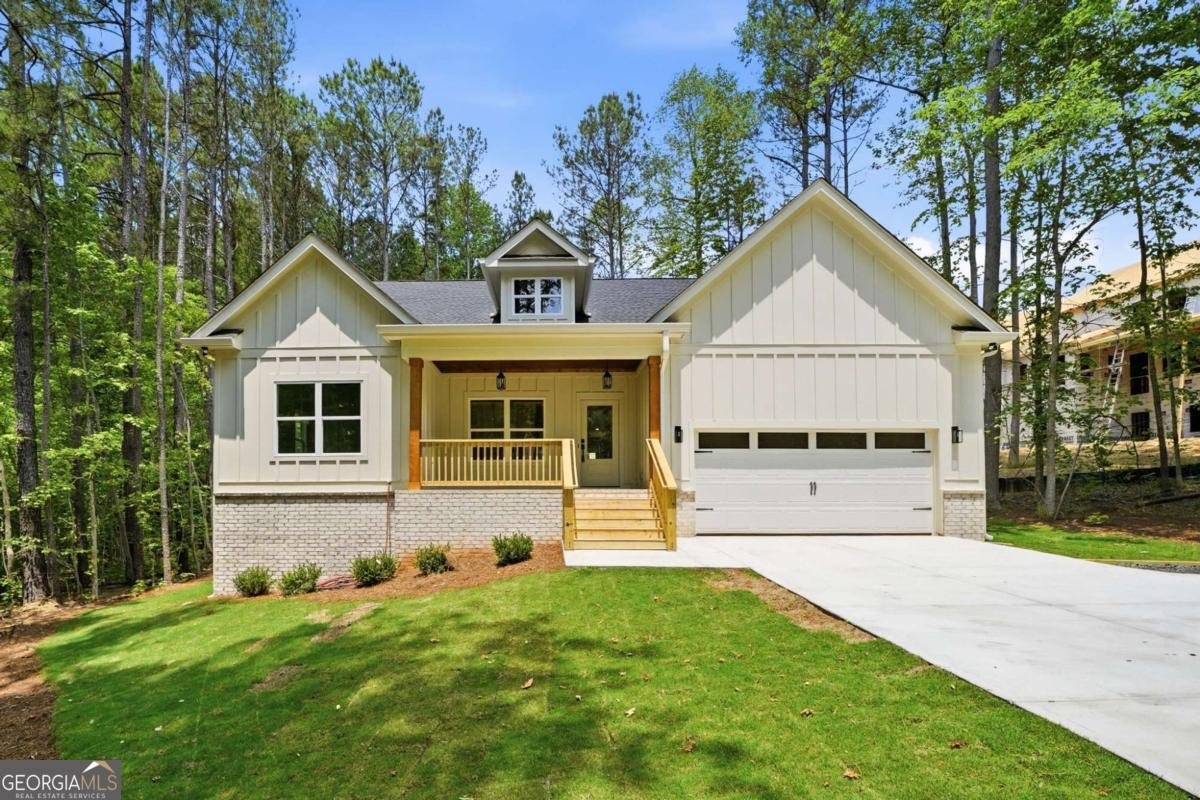 320 Evie Lane Canton - main photo