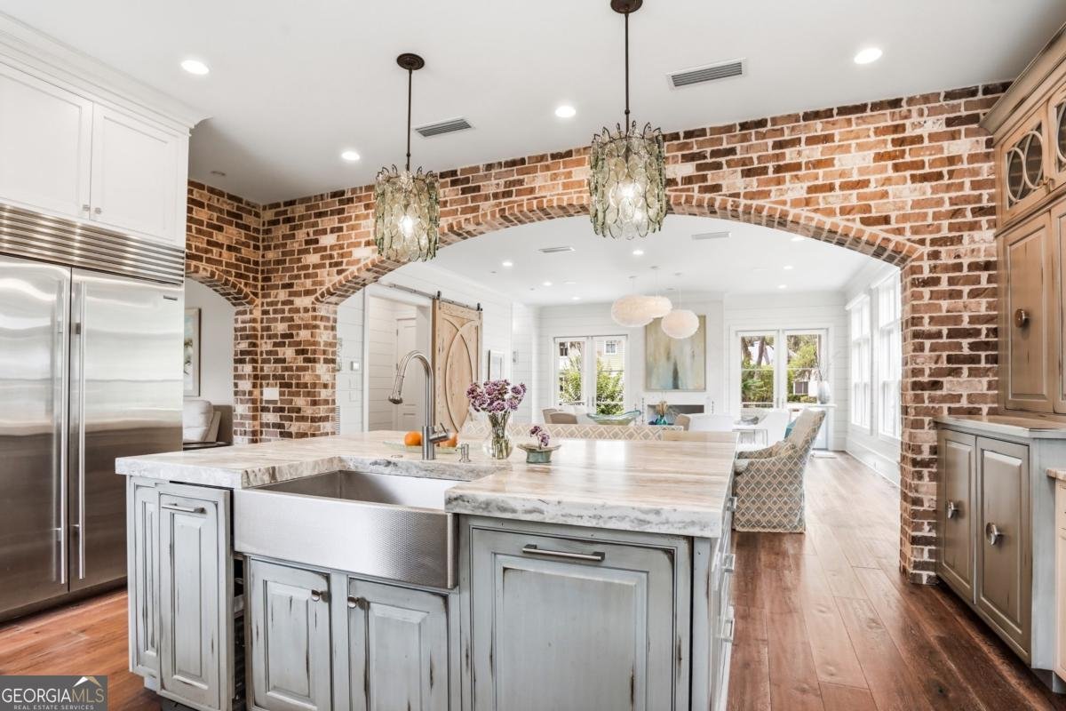 1082 Village Oaks Lane St. Simons - Photo 17