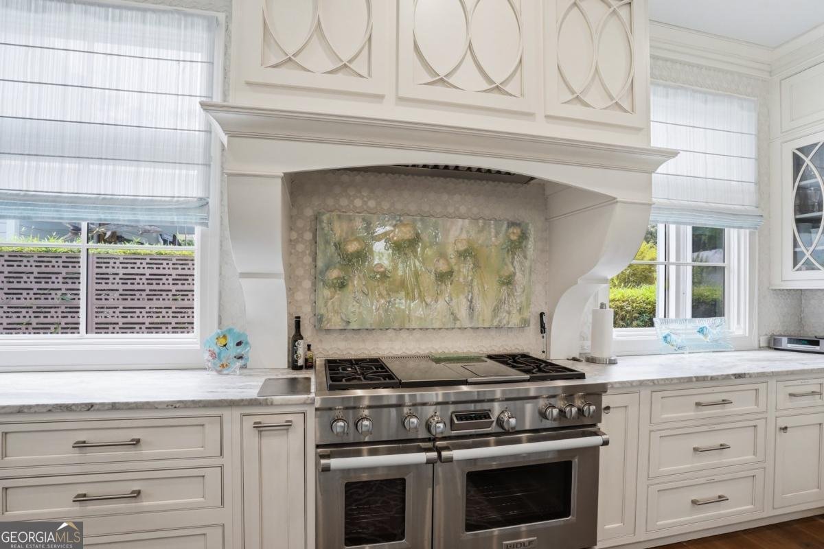 1082 Village Oaks Lane St. Simons - Photo 18