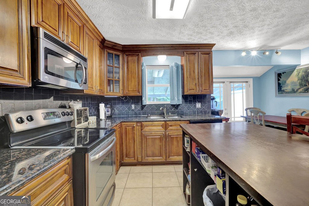 1555 Rock Springs Road Buford - Photo 10