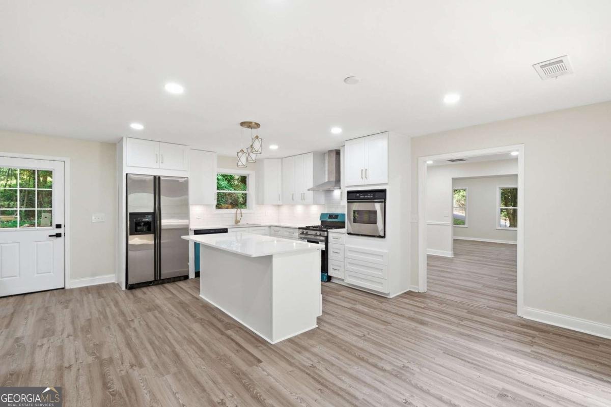 303 Quail Hollow Drive Woodstock - Photo 12