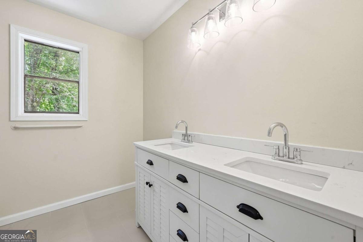 303 Quail Hollow Drive Woodstock - Photo 28