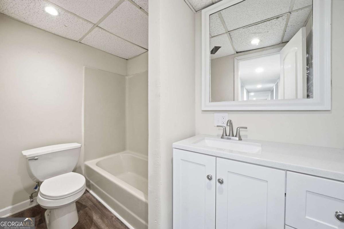 303 Quail Hollow Drive Woodstock - Photo 32
